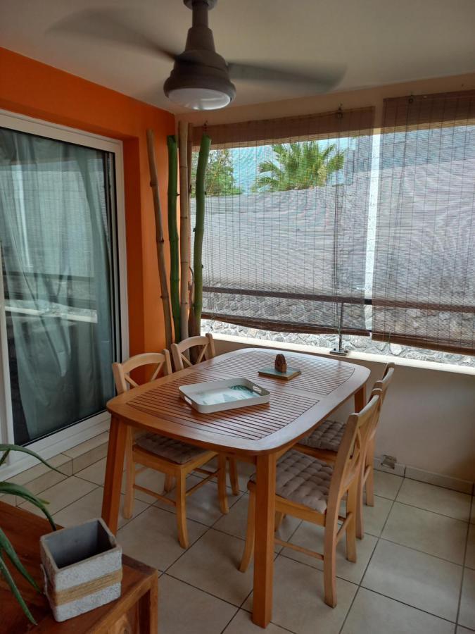 Bel Appartement avec terrasse proche des plages Saint-Gilles Les Bains Extérieur photo
