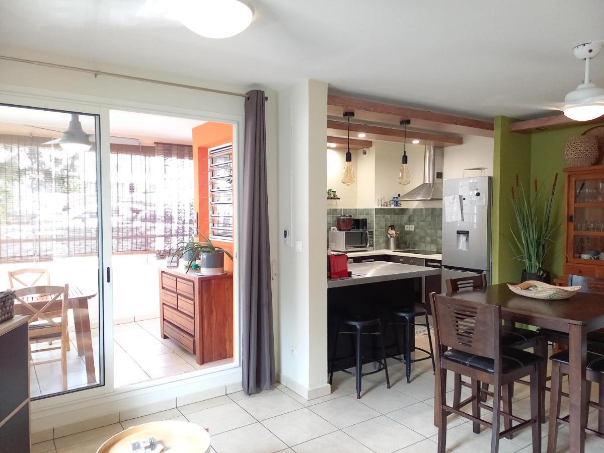 Bel Appartement avec terrasse proche des plages Saint-Gilles Les Bains Extérieur photo